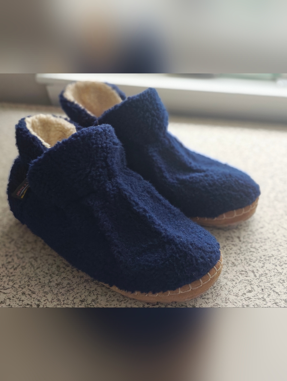 LL Bean Women's Fleece Sherpa Slip On Slippers Booties Size 10 M Navy Blue Cozy